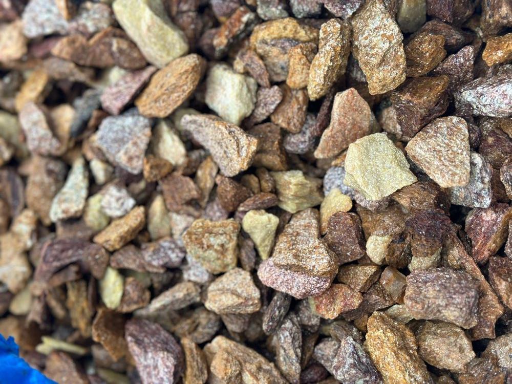 Златолит персиковый декоративная каменная крошка купить в Магасе