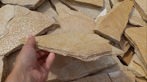 Плитняк златолит жёлтый для цоколя купить в Магасе